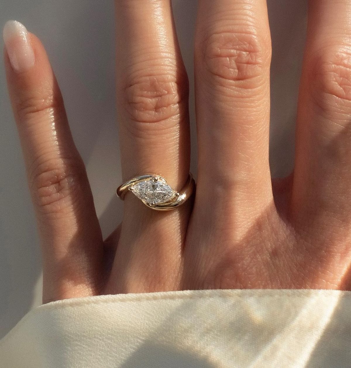 Crystal Eye Gold Ring
