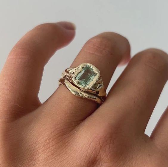 Vintage Golden Forged Green Glass Ring Set