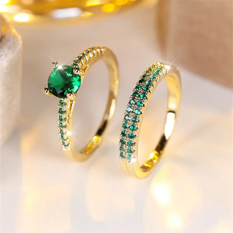 Elegant Gold Ring Set - Emerald Duo