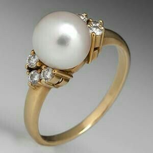 Vintage Pearl Zirconia Gold Ring