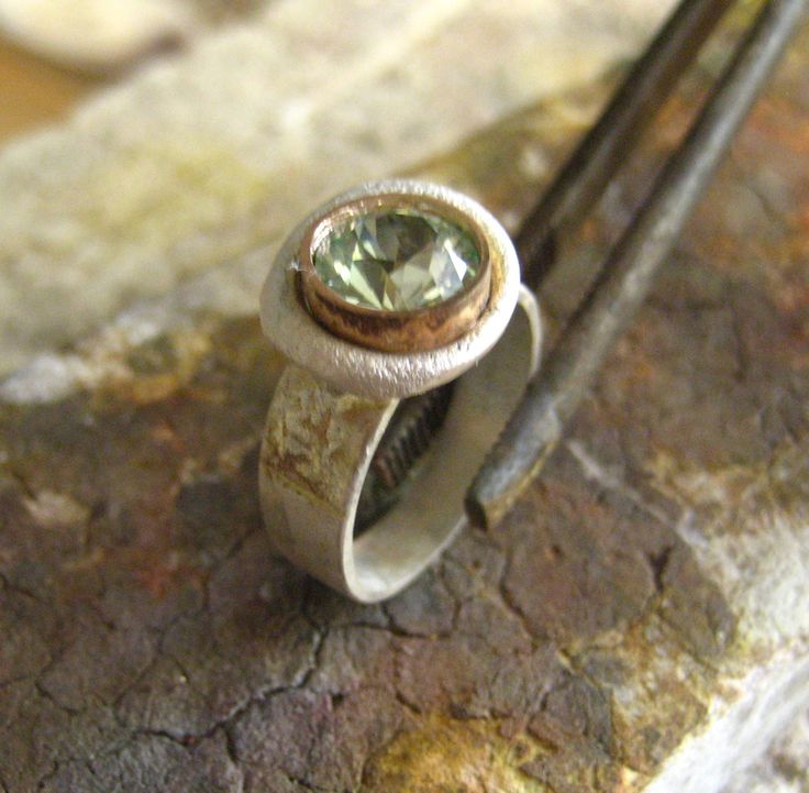 Vintage Green Gold & Silver Ring