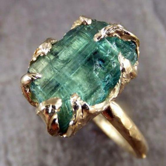 Vintage Green Inlaid Glass Ring