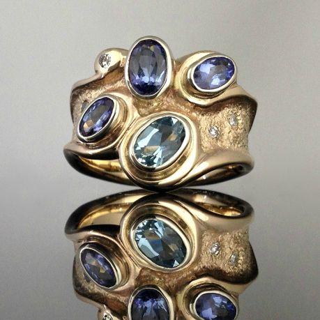 Vintage Irregular Golden Blue Crystal Ring