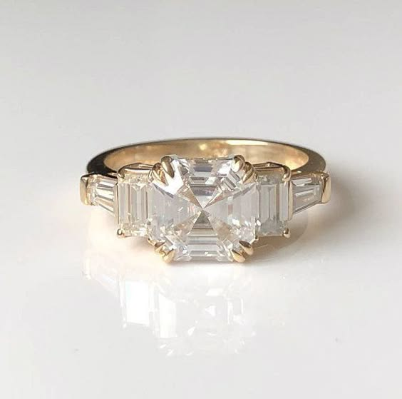 Vintage White Glass Gold Ring