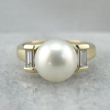 Vintage Pearl Zirconia Ring