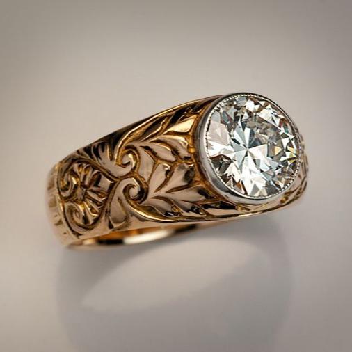 Vintage Old Diamond Carved Ring