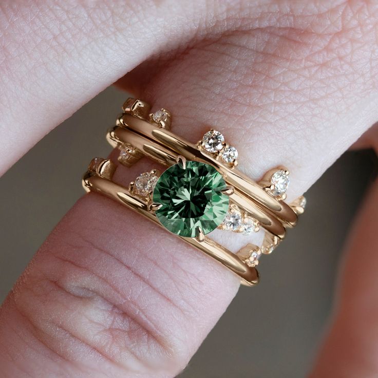 Vintage Green Inlaid Crystalline Gold Ring Set