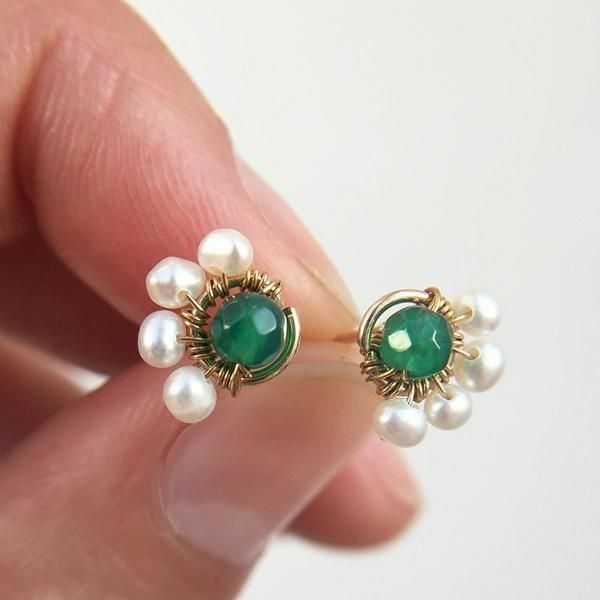 Vintage Green Crystal Pearl Earrings