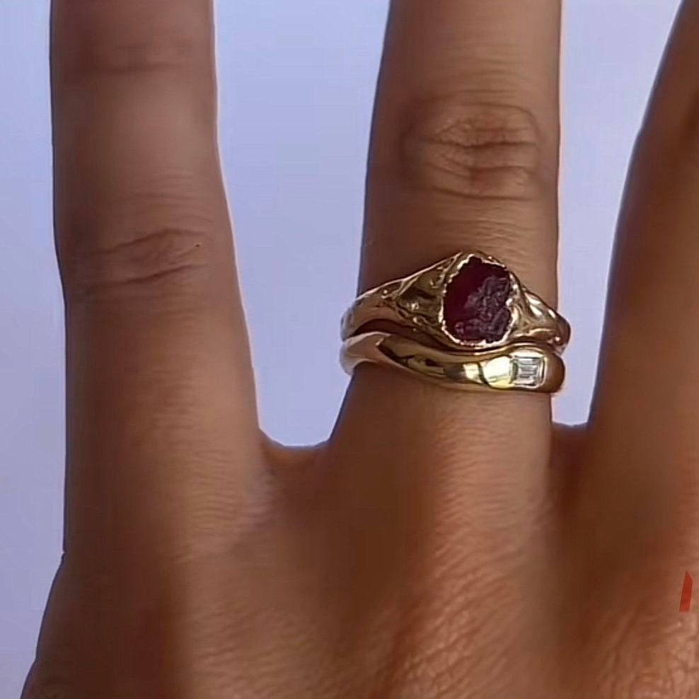 Red Forged Stone Gold Ring Set