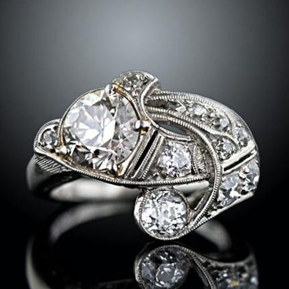 Vintage Silver Irregular Zirconia Ring