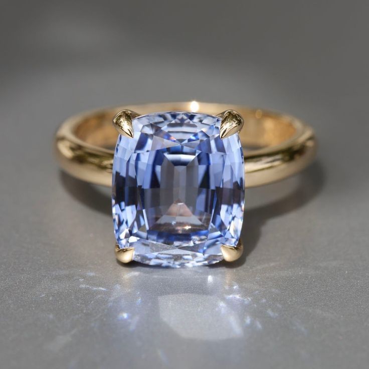 Vintage Blue Glass Gold Ring