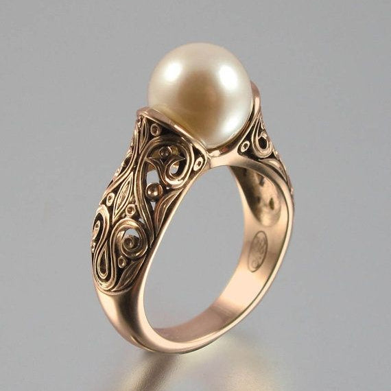 Vintage Pearl Golden Ring