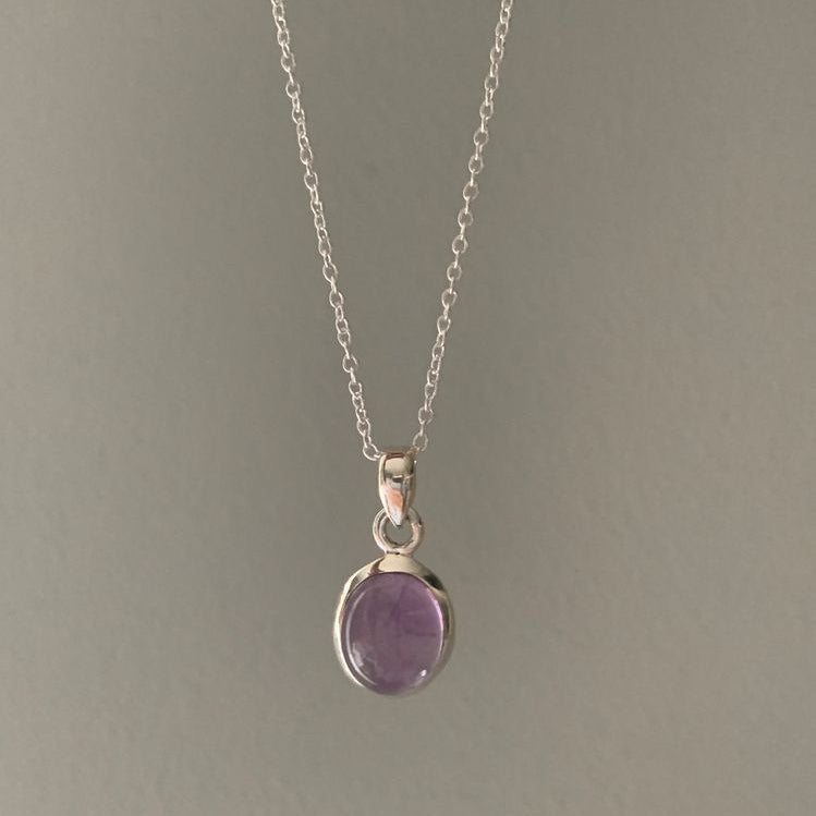 Violet Rounded Stone Necklace