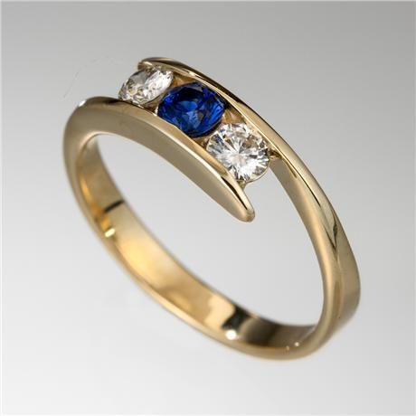 Vintage Zirconia Blue Golden Ring