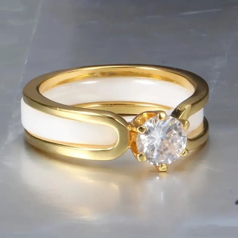 Vintage White & Gold Zirconia Ring