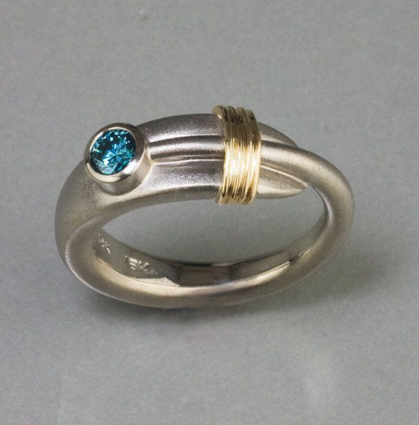 Vintage Knotted Blue Glass Thread Ring