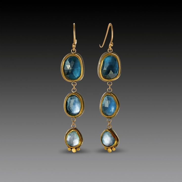 Vintage Dangling Light Sapphire Earrings