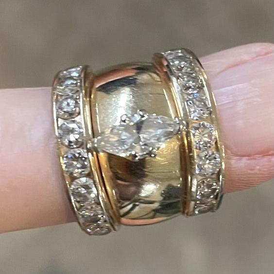 Vintage Inlaid Crystal Gold Ring