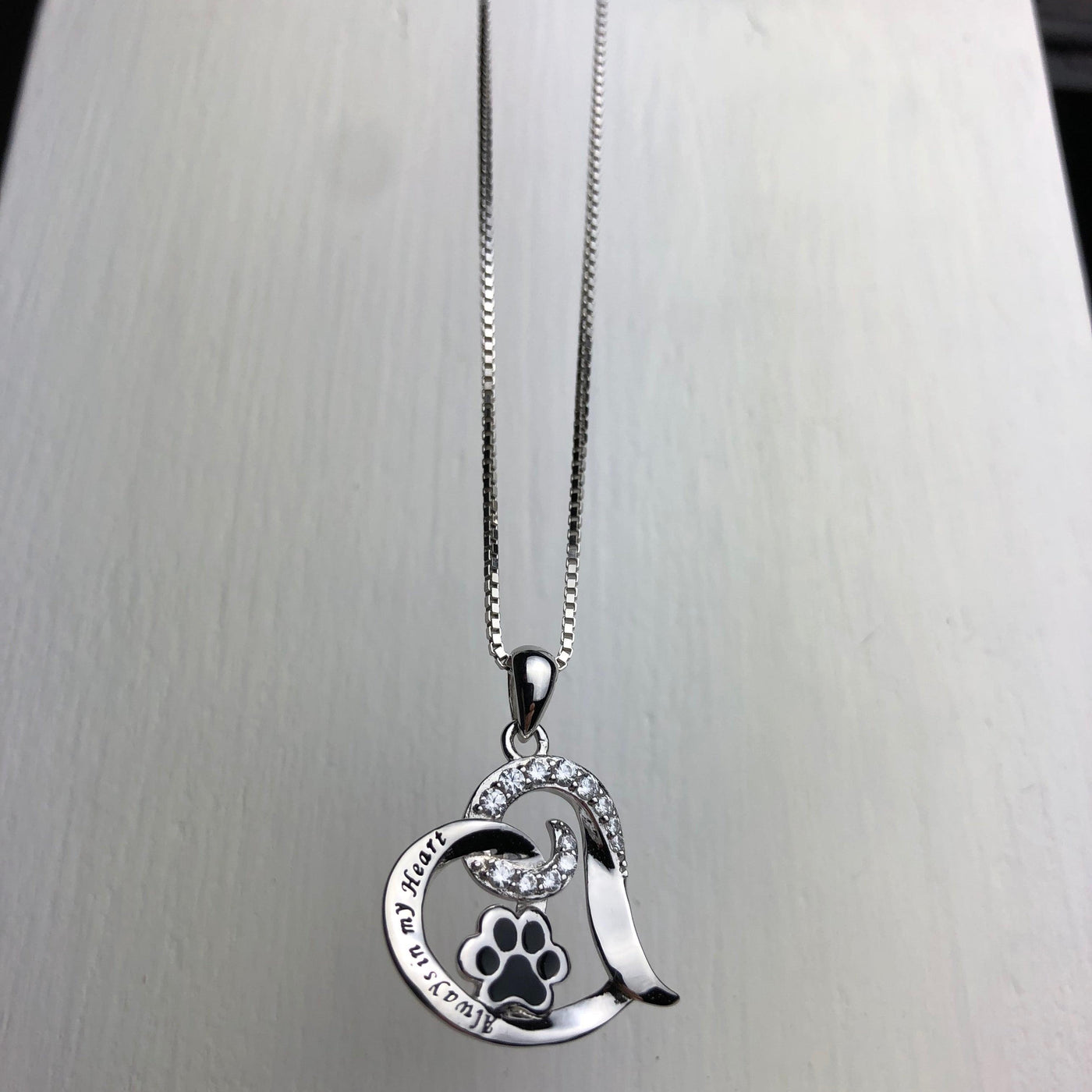 Elegant Dog Memorial Necklace – Stainless Steel