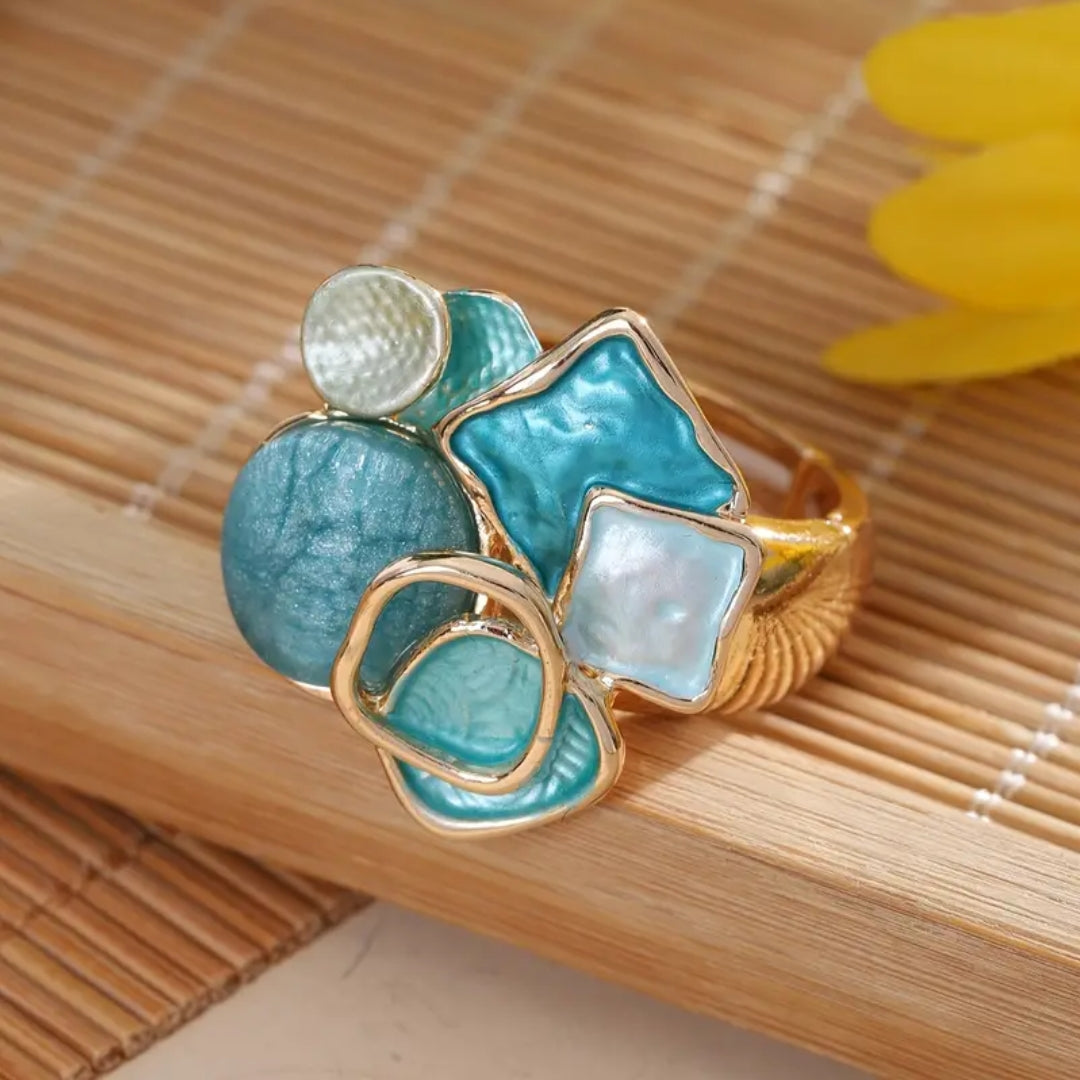 Vintage Blue Golden Ring