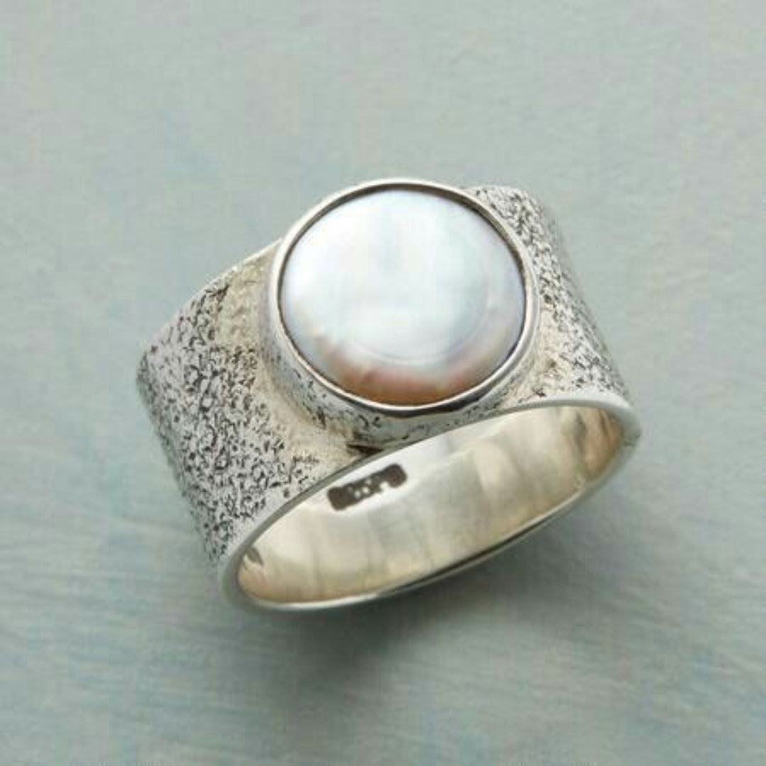 Vintage Silver Ring with White Pearl