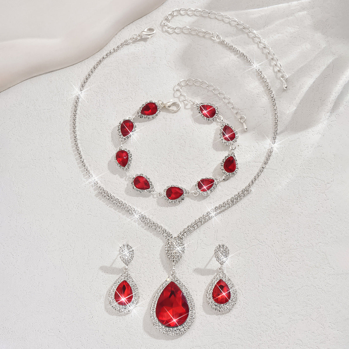 White Gold Thalira Bloodwynne Jewelry Set