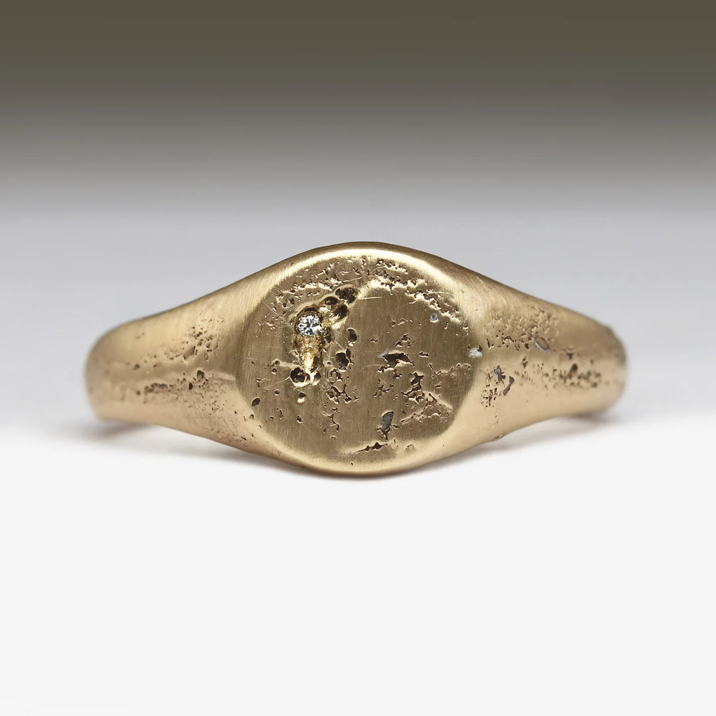 Vintage Golden Seal Ring