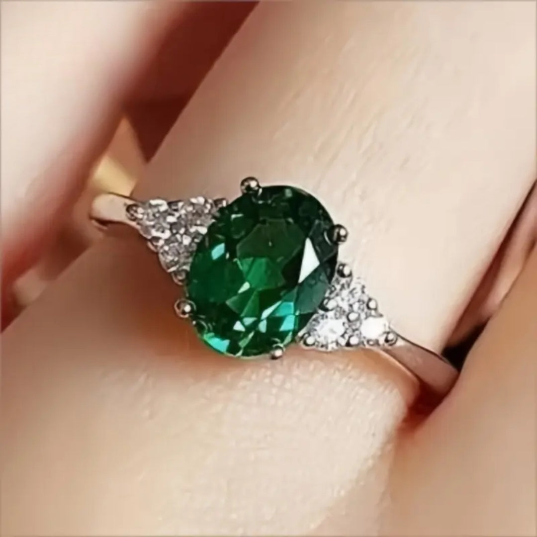 Oval Green Glass Silver Ring