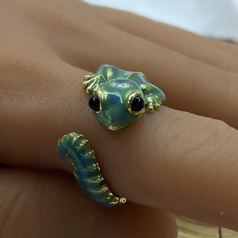 Enamel Blue Lizard Golden Ring