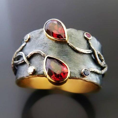 Vintage Red Drop Zirconia Silver Ring