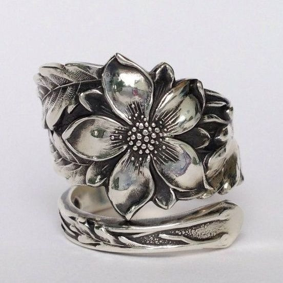 Vintage Silver Blossom Ring