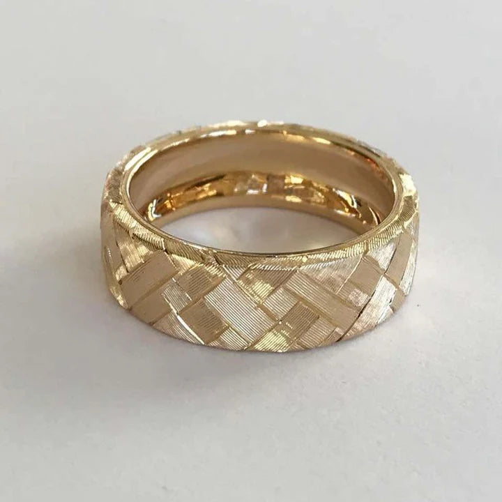 Vintage Gold Mesh Ring