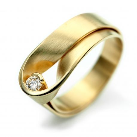 Irregular Golden Ring