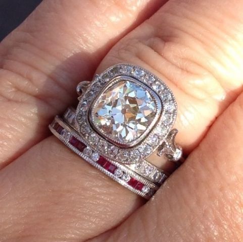 Vintage Bright Garnet Silver Ring Set