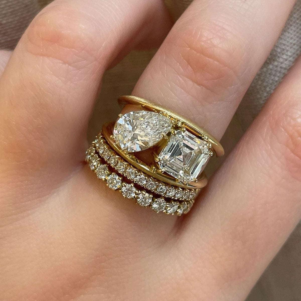 Oval & Cubic Zirconia Gold Ring Set