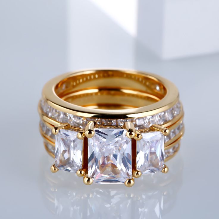 Vintage Cubic Glass Gold Ring