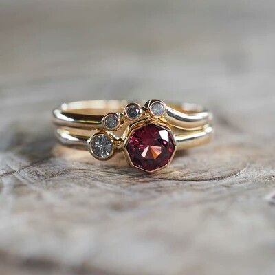 Vintage Red Inlaid Crystal Layered Gold Ring