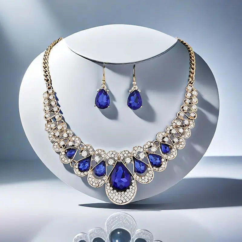Maevina Zafiros Exquisite Gold Jewelry Set with Dazzling Gemstones