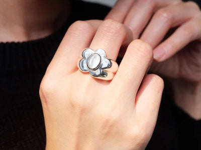 Vintage Flower Pearl Silver Ring