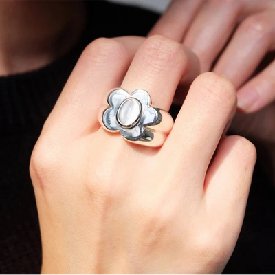 Vintage Flower Moonstone Silver Ring