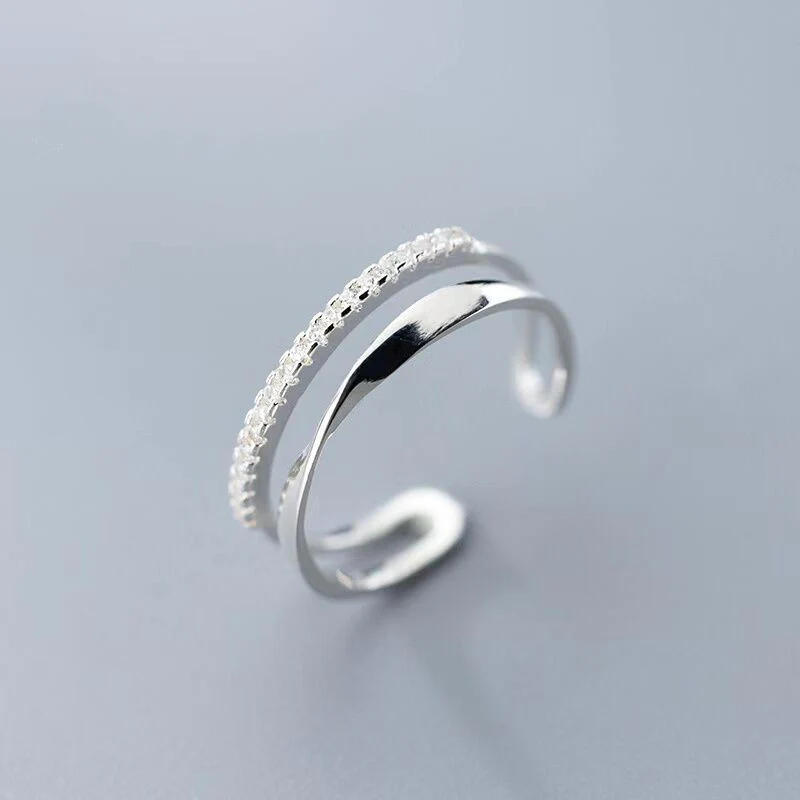 Vintage Silver Zirconia Ring