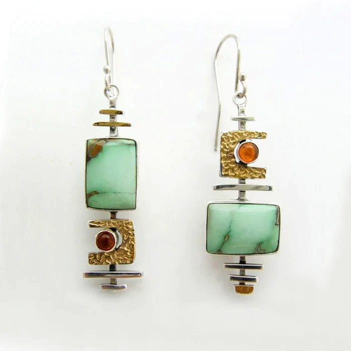 Vintage Green Stone Gold Earrings