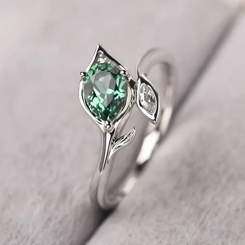 Vintage Green Crystal Leaf Ring