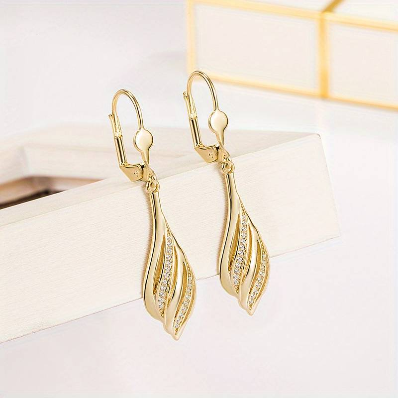 Vintage Golden Bright Earrings