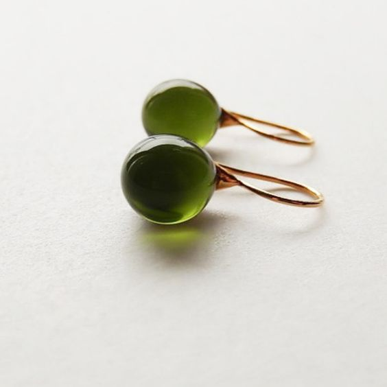 Vintage Green Bright Drop Earrings