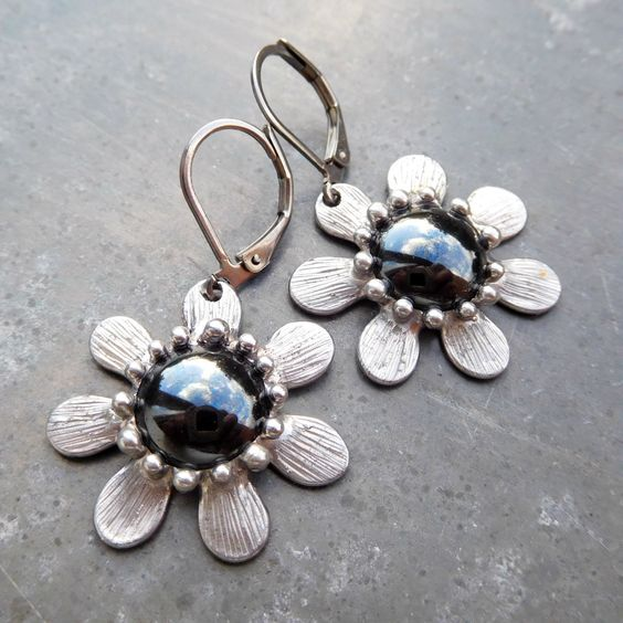 Vintage Dark Crystal Flower Earrings