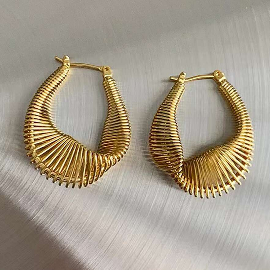 Vintage Golden Mesh Earrings