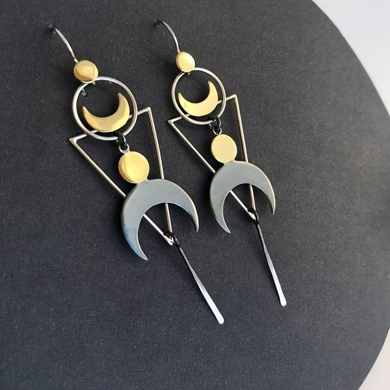 Vintage Moon Dangling Earrings