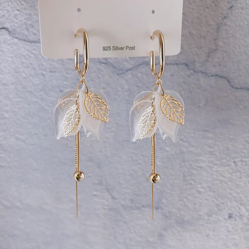 Elegant White Petal Zirconia Dangling Earrings