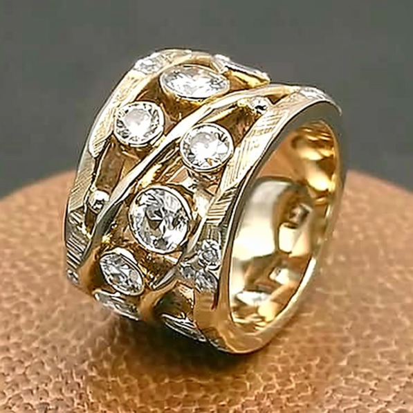 Gold Inlaid Zirconia Vintage Ring